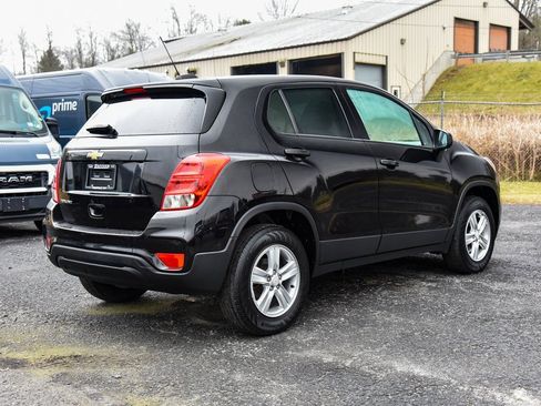 Used 2022 Chevrolet Trax LS w/ Tint and Cruise Package image 3