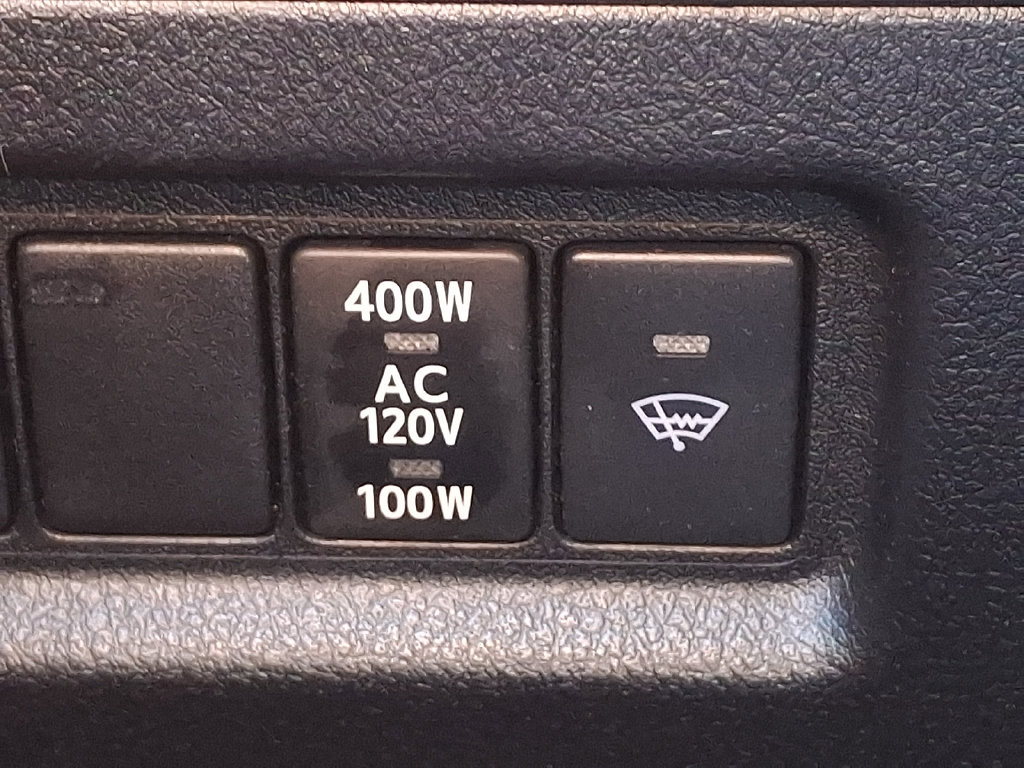Used 2022 Toyota 4Runner SR5 AWD/4WD image 24
