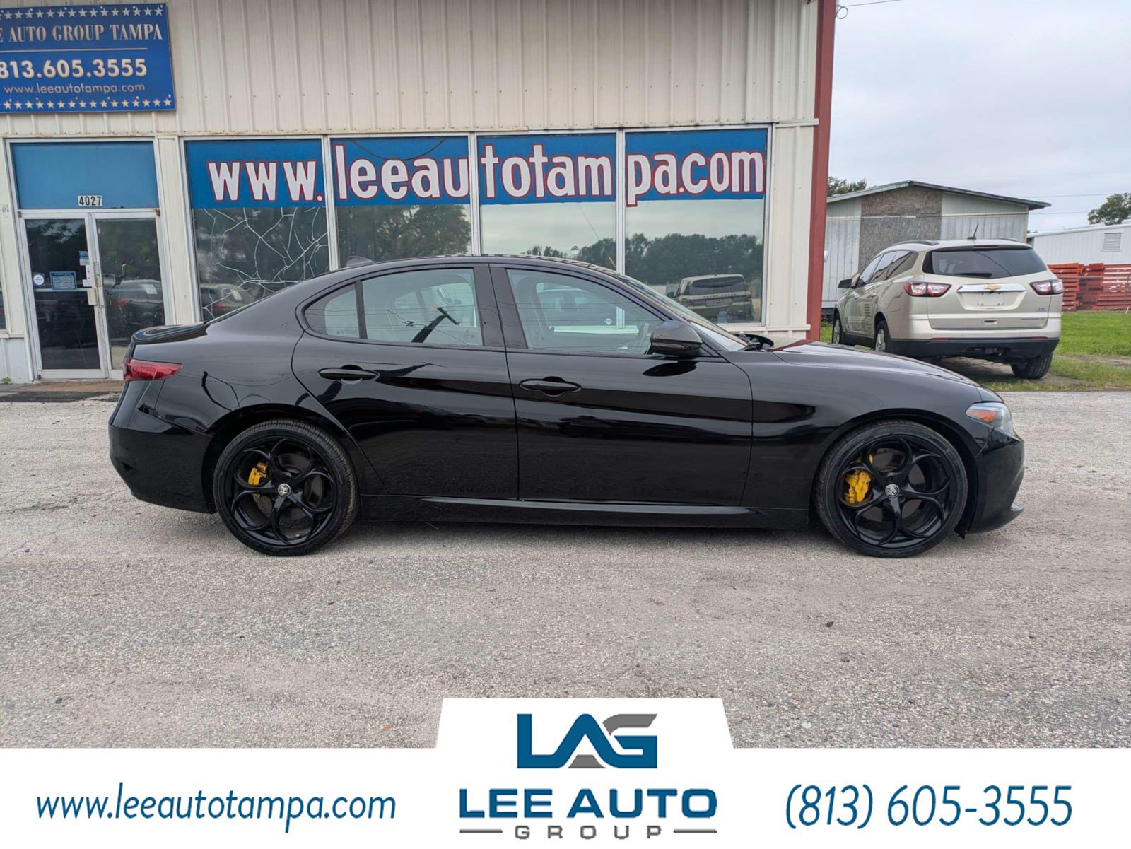 Used 2019 Alfa Romeo Giulia Ti Sport w/ Quick Order Package 22U Sport RWD image 2