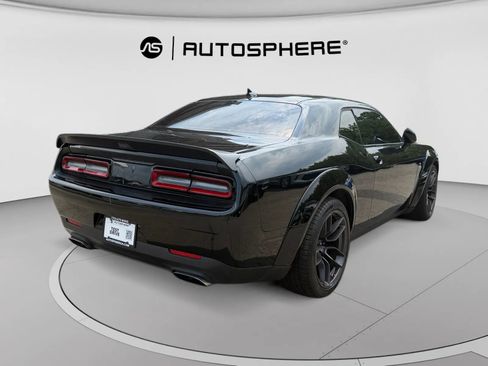 Used 2021 Dodge Challenger R/T Scat Pack RWD image 9