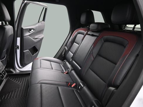 Used 2025 Chevrolet Equinox RS w/ Safety and Technology Package FWD image 24