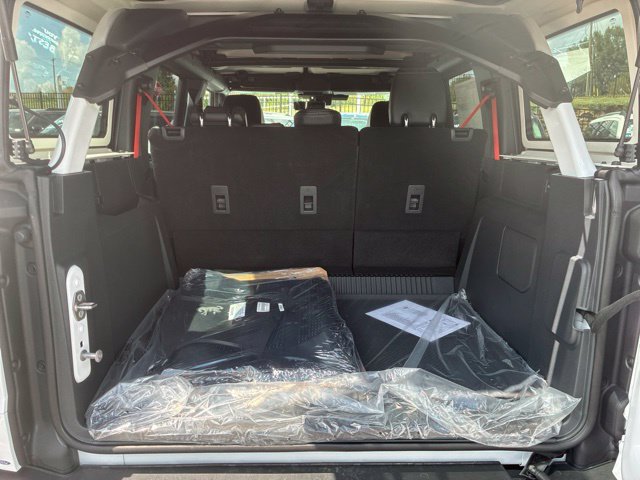 New 2026 Ford Bronco Raptor w/ Interior Carbon Fiber Pack AWD/4WD image 9