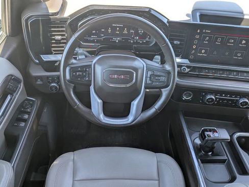 Used 2023 GMC Sierra 1500 SLT w/ SLT Premium Package AWD/4WD image 32