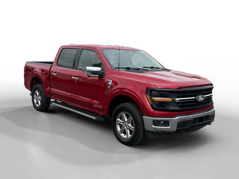 Used 2024 Ford F150 XLT w/ Equipment Group 302A MID image 7