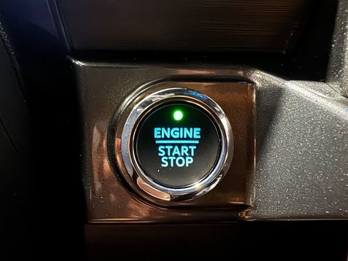 Used 2022 Ford F150 XLT w/ Equipment Group 302A High AWD/4WD image 43
