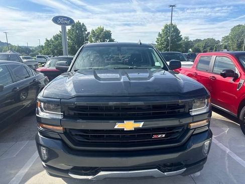 Used 2018 Chevrolet Silverado 1500 LT w/ All Star Edition AWD/4WD image 2