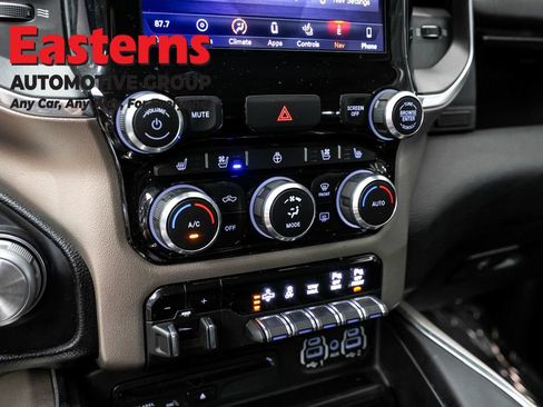 Used 2019 RAM 1500 Laramie AWD/4WD image 20