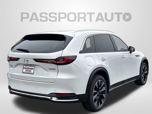 Certified 2024 MAZDA CX-90 Plug-In Hybrid w/ Premium Plus AWD/4WD image 5