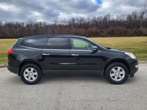 Used 2012 Chevrolet Traverse LT image 6