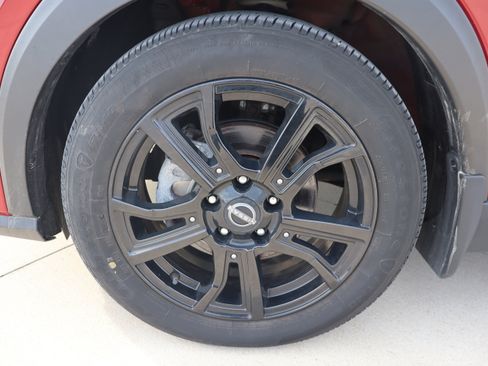 Used 2023 Nissan Kicks SR w/ SR Premium Package image 25