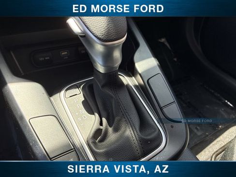 Used 2025 Kia Soul LX FWD image 32