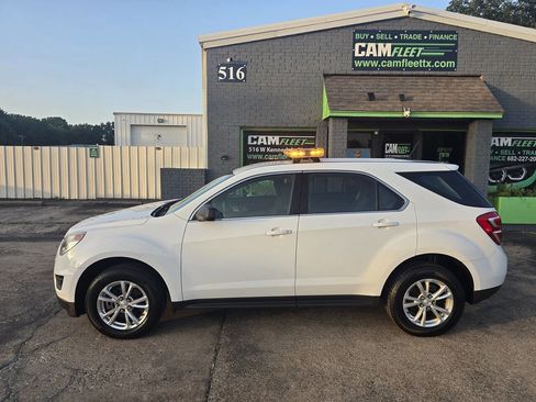 Used 2017 Chevrolet Equinox LS image 75