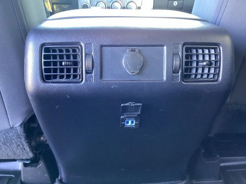 Used 2021 Toyota Tundra SR5 w/ SR5 Upgrade Package AWD/4WD image 39