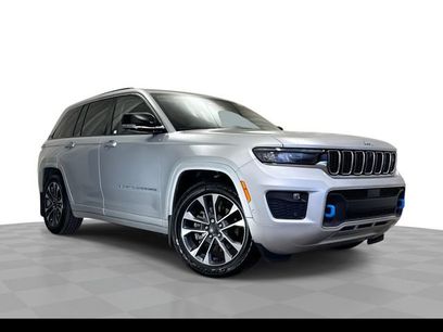 Used 2022 Jeep Grand Cherokee Overland w/ Advanced Protech Group III