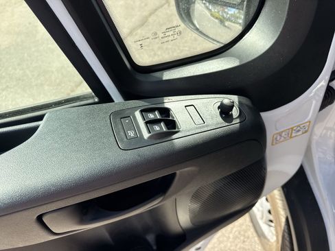 New 2026 RAM ProMaster 1500 w/ Convenience Group image 18