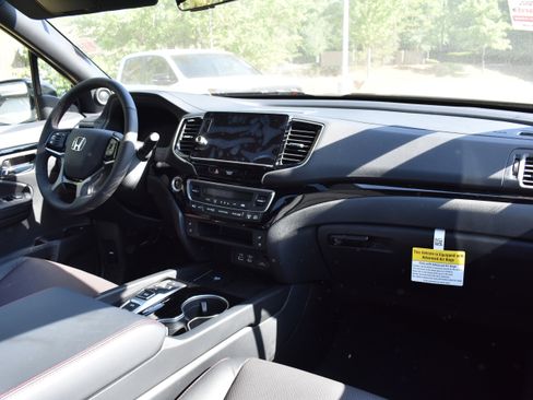 New 2026 Honda Ridgeline Black Edition image 32
