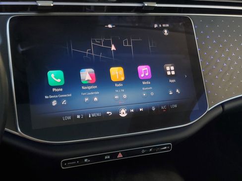 Used 2025 Mercedes-Benz E 350 Sedan image 22