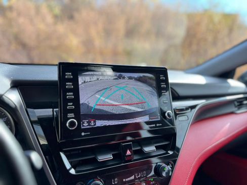 Used 2021 Toyota Camry XSE image 31