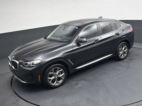 Used 2025 BMW X4 xDrive30i AWD/4WD image 24