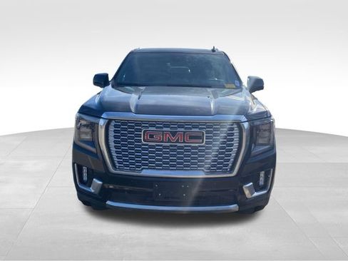 Used 2023 GMC Yukon Denali image 9