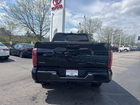 New 2026 Toyota Tundra Platinum AWD/4WD image 4