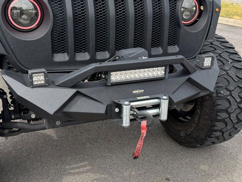 Used 2020 Jeep Gladiator Sport w/ Quick Order Package 24S AWD/4WD image 50