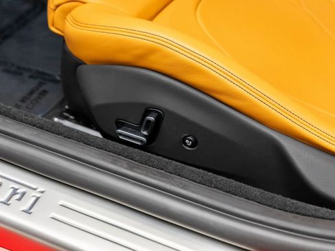 Used 2023 Ferrari Portofino M image 30