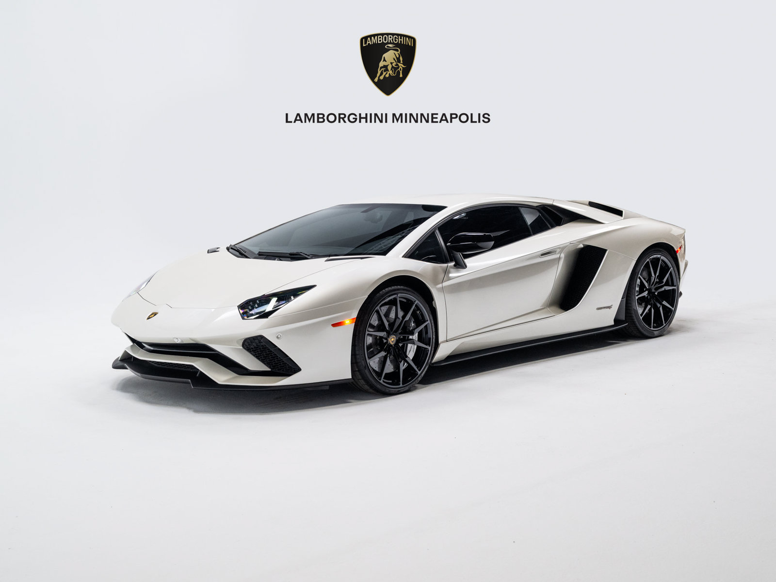Used 2018 Lamborghini Aventador S AWD/4WD image 1