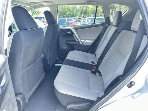 Used 2016 Toyota RAV4 XLE FWD image 15