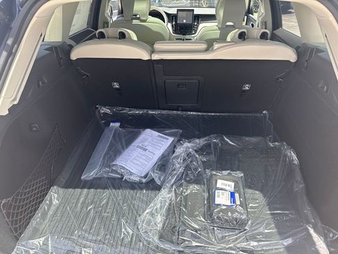 New 2026 Volvo XC60 B5 Ultra w/ Protection Package Premier image 6