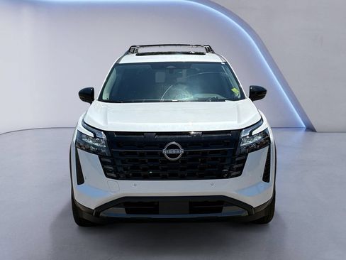New 2026 Nissan Pathfinder Platinum AWD/4WD image 8
