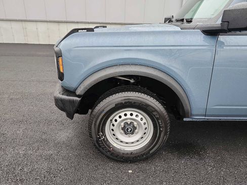 New 2025 Ford Bronco 4-Door image 10