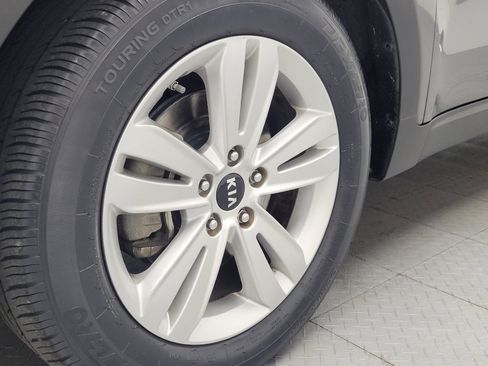 Used 2019 Kia Sportage LX FWD image 31