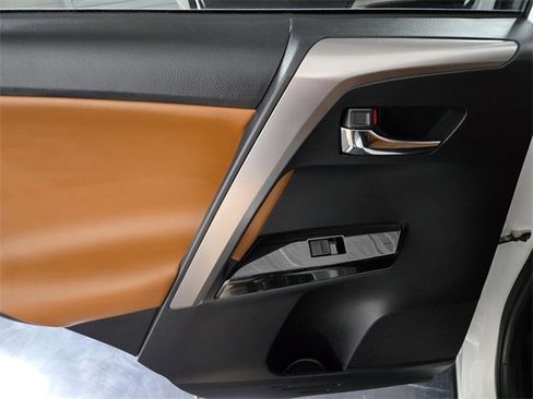 Certified 2025 Lexus NX 350 AWD w/ Premium Package image 18