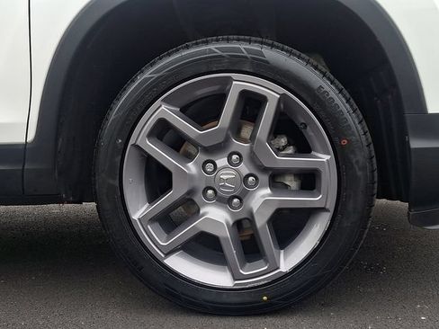 Used 2023 Honda Passport EX-L image 8