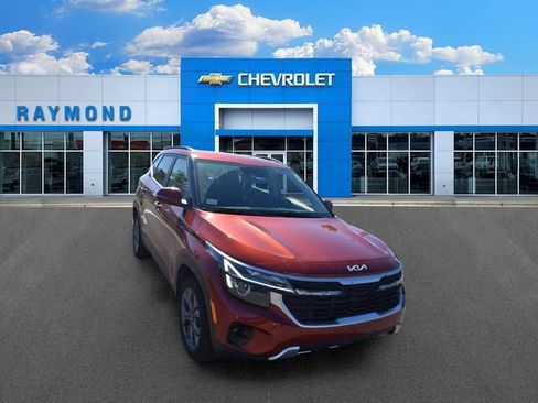 Used 2024 Kia Seltos S AWD/4WD image 9