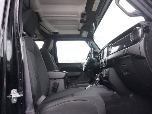 Used 2022 Jeep Gladiator Sport AWD/4WD image 28