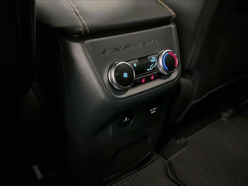 New 2026 Ford Explorer Tremor image 33