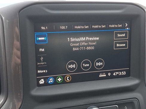 Used 2020 Chevrolet Silverado 1500 Custom w/ Custom Value Package image 17