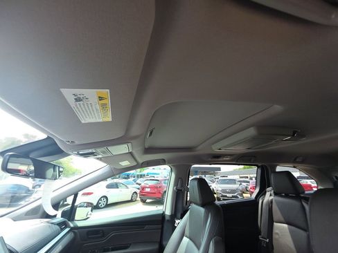 Used 2019 Honda Odyssey EX-L image 14