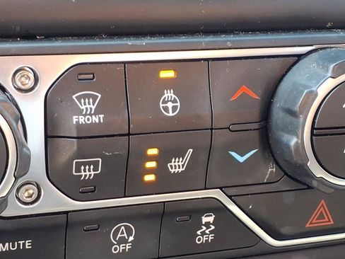 Used 2019 Jeep Wrangler Unlimited Sport AWD/4WD image 21