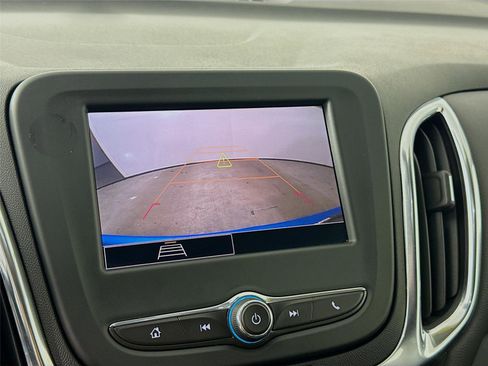 Used 2024 Chevrolet Equinox LT image 15