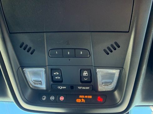 Used 2020 Cadillac XT4 Premium Luxury image 28