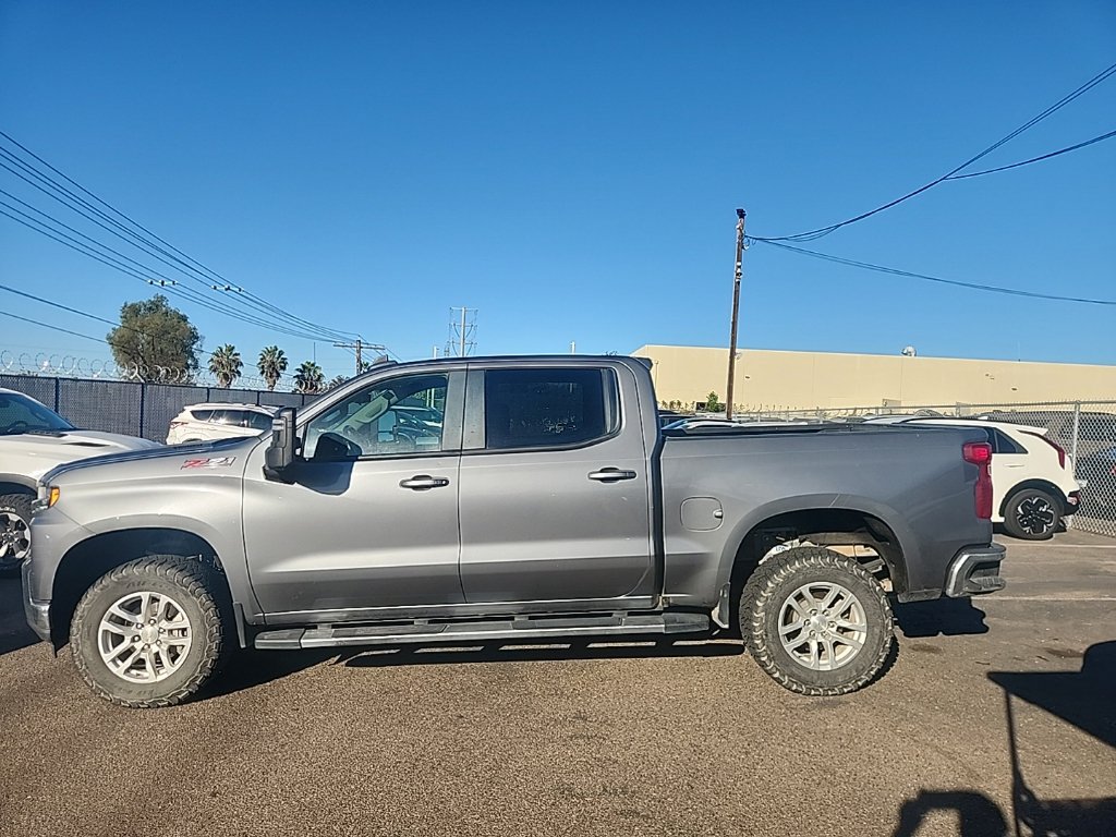 Used 2021 Chevrolet Silverado 1500 LT w/ Diesel Off-Road Package AWD/4WD image 9