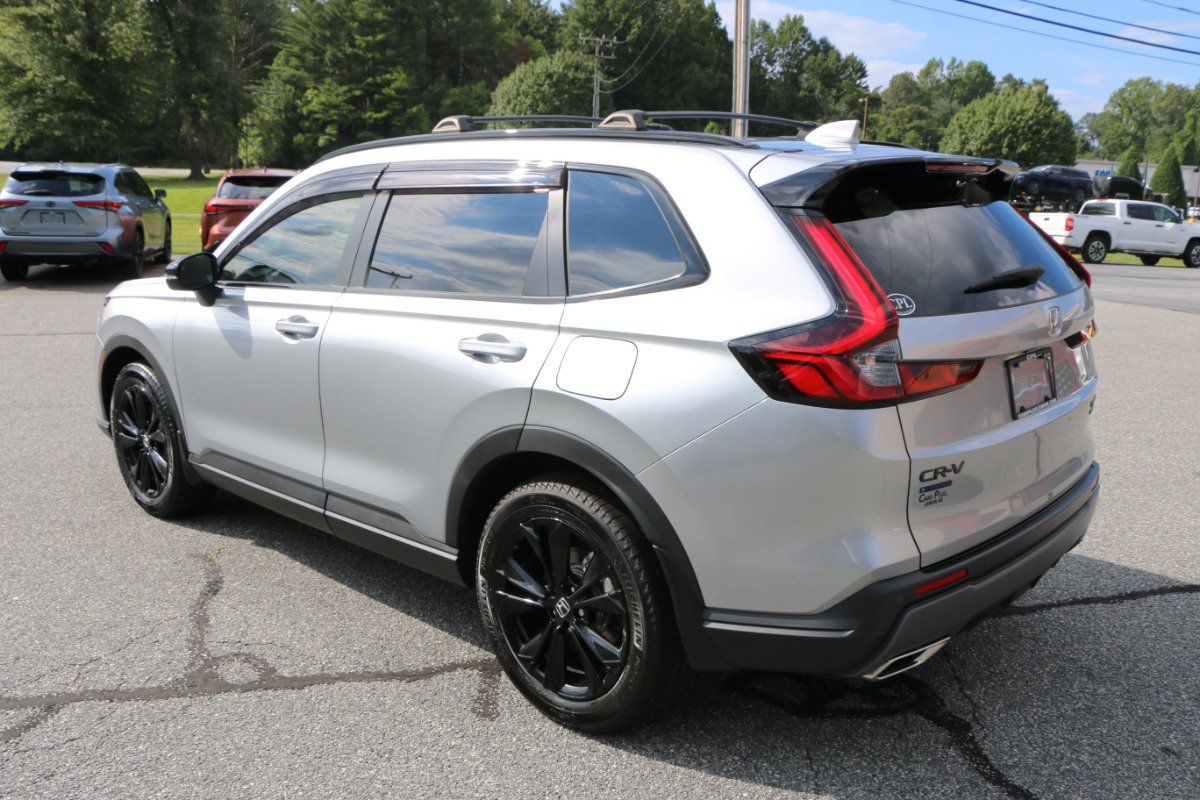 Used 2026 Honda CR-V Sport Touring image 3