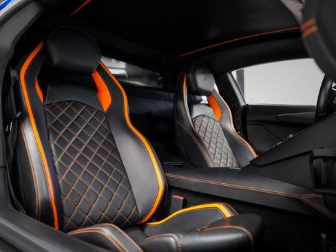 Used 2018 Lamborghini Aventador S AWD/4WD image 26