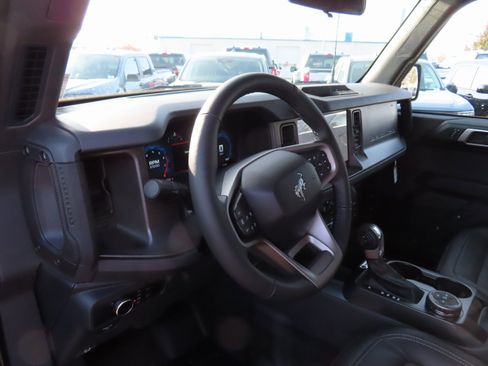 New 2025 Ford Bronco Big Bend image 10