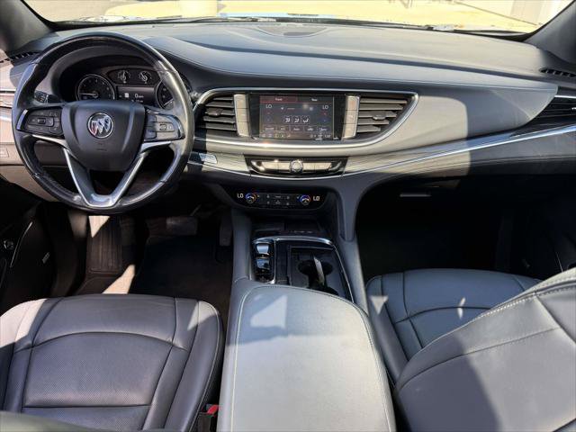 Used 2024 Buick Enclave Essence w/ Experience Buick Package AWD/4WD image 16