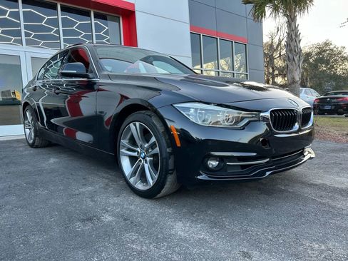 Used 2017 BMW 330i Sedan image 3