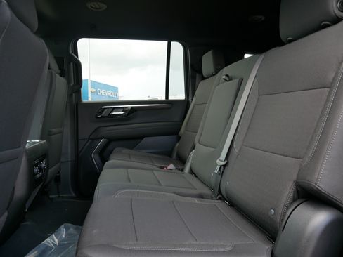 New 2026 Chevrolet Suburban LS w/ LPO, Dark Essentials Package AWD/4WD image 5
